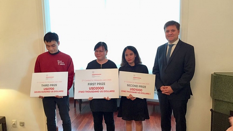 Writing contest about Poland launched in Vietnam